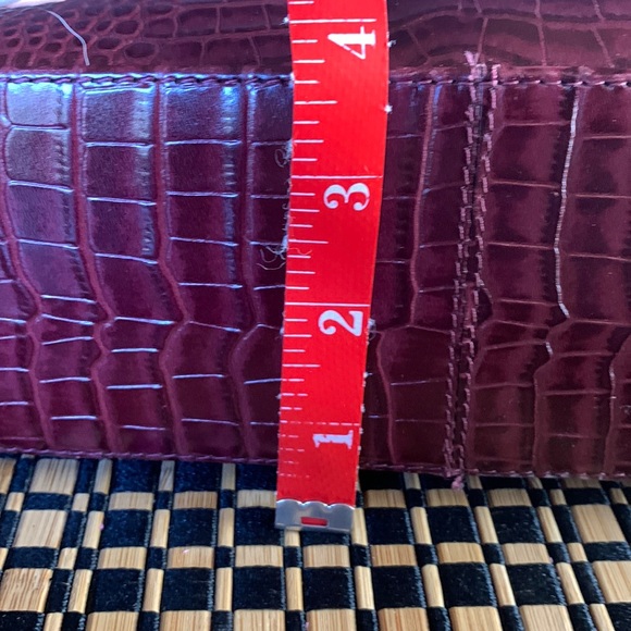 Radley London Burgundy Croc Embossed Cross Body Purse Bad Satchel EUC - Picture 13 of 16